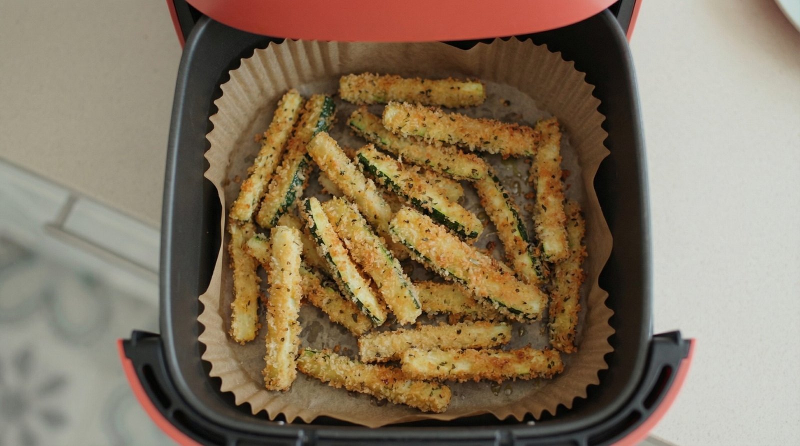 Air Fryer Breaded Zucchini Fries