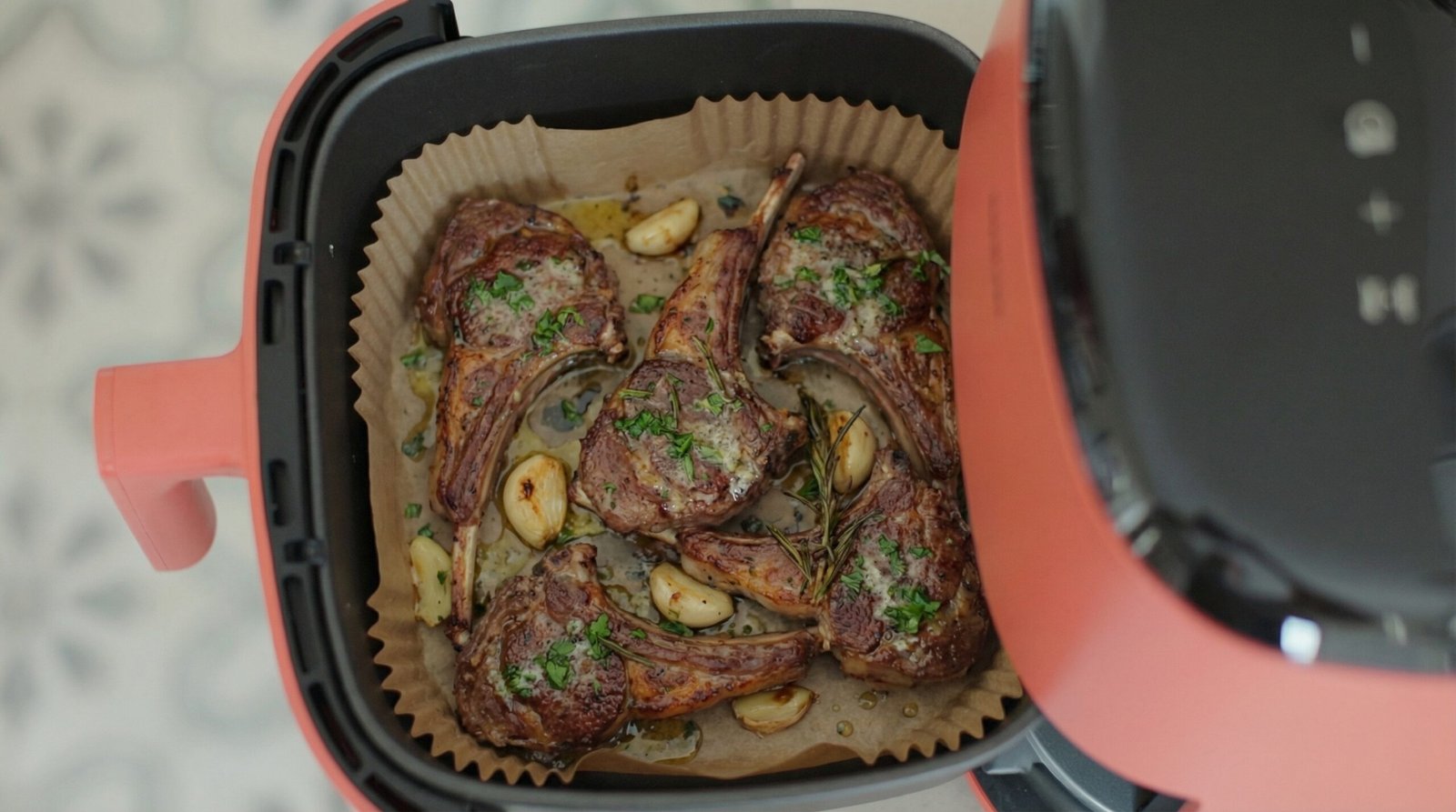 Garlic Butter Lamb Chops